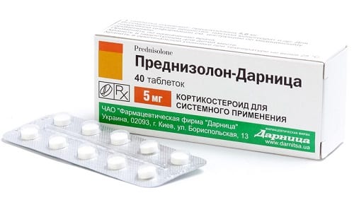 Кортикостероиды могут назначаться не только в виде инъекций, но и в форме таблеток, среди которых достаточно часто используется Преднизолон