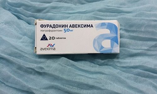 Для экстренной помощи принимают две таблетки Фурадонина (это сильное мочегонное, поэтому нужно побольше пить), и уже после первого мочеиспускания боль уменьшится